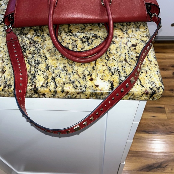 Authentic Valentino Garavani Red Burgundy Leather Bag Large - Picture 3 of 8